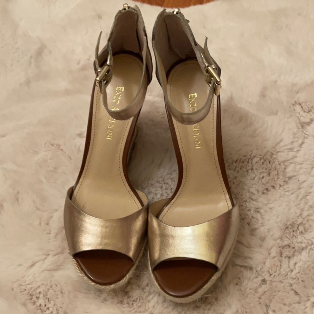 Enzo Angiolini Gold Espadrilles with reptile pattern sz6 - Picture 2 of 7